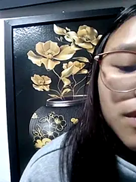 SofieLove 01 online show from December 22, 2025, 8:33 am