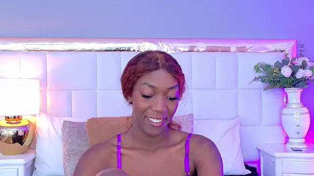 MadeleineHocker online show from November 8, 2025, 11:54 am