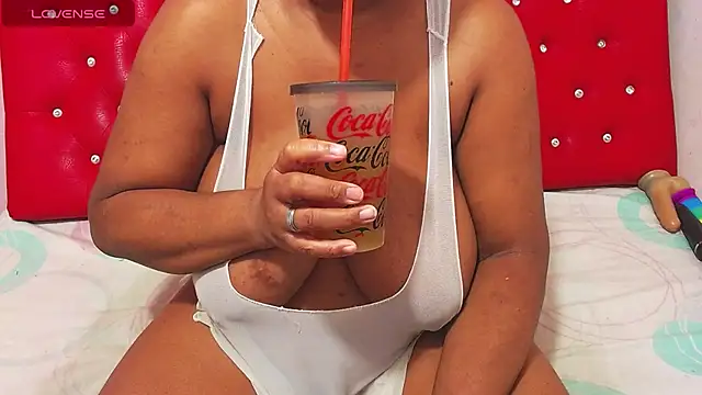 Snapshot of wonderfuldiana chatting on September 13, 2025, 10:20 pm wonderfuldiana online show from September 13, 2025, 10:20 pm