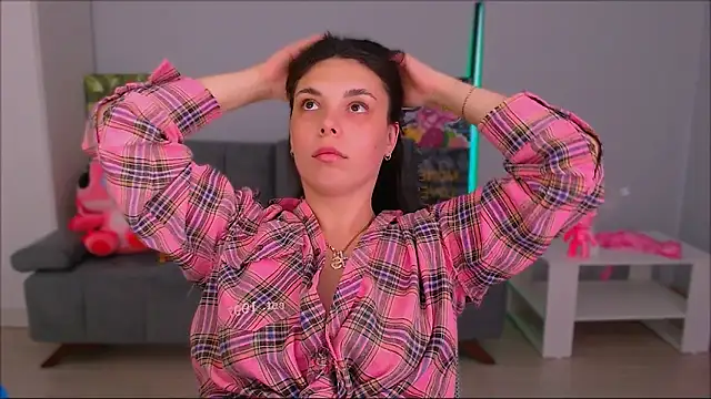 queenofthesense  online show from September 11, 2025, 9:42 am