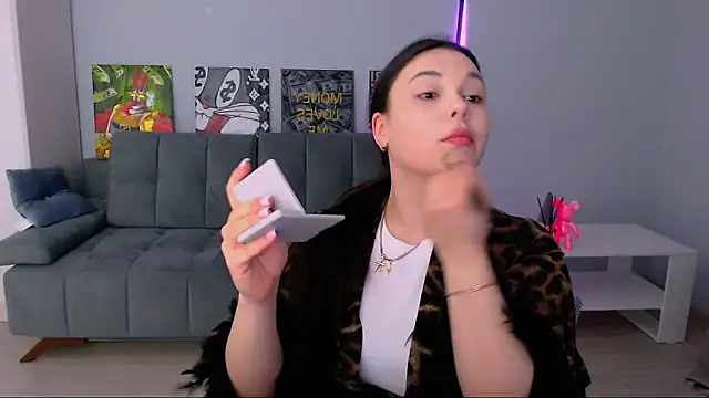 Snapshot of queenofthesense_ chatting on February 24, 2026, 12:25 pm queenofthesense online show from February 24, 2026, 12:25 pm
