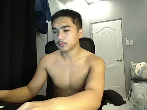 pinoyAdrianneXXX online show from December 1, 2025, 2:27 am