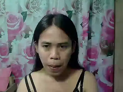 Snapshot of exoticpinay_dolly chatting on June 9, 2026, 8:15 am exoticpinay dolly online show from June 9, 2026, 8:15 am