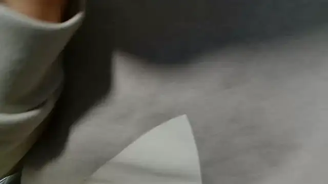 yuu-chan  online show from December 3, 2025, 12:03 pm