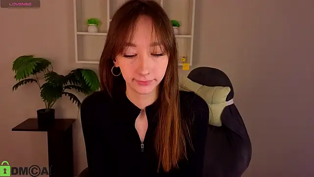 Miche1le Allenne online show from April 17, 2026, 1:08 am