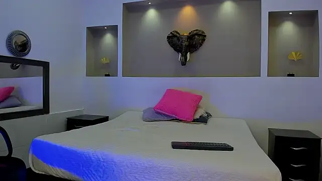 Tommy kurtt online show from October 28, 2025, 12:19 pm