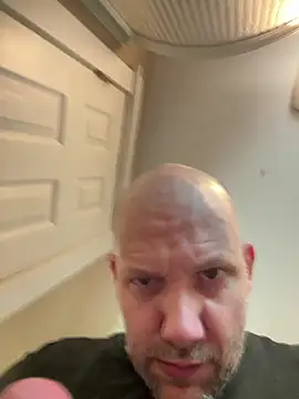 Snapshot of Bigrich112277 chatting on September 17, 2025, 6:09 pm Bigrich112277 online show from September 17, 2025, 6:09 pm