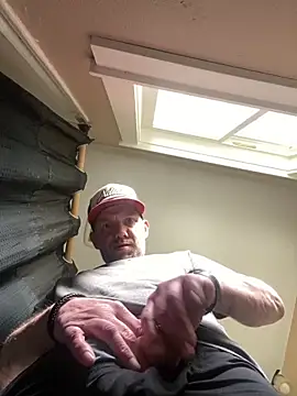 Snapshot of Bigrich112277 chatting on February 9, 2026, 10:36 pm Bigrich112277 online show from February 9, 2026, 10:36 pm