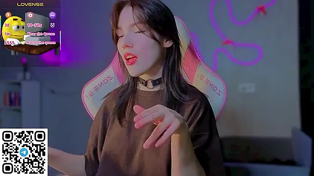 Sophie SkyAngel online show from February 27, 2026, 8:20 pm