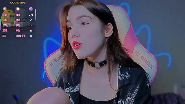 Snapshot of Sophie_SkyAngel chatting on May 31, 2026, 6:31 am Sophie SkyAngel online show from May 31, 2026, 6:31 am