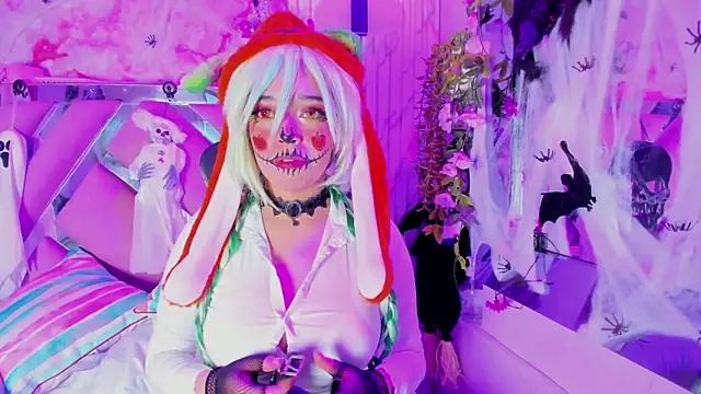 Akane Hikari  online show from November 1, 2025, 6:15 am