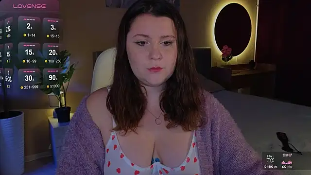 Snapshot of Edalyn_Af chatting on September 29, 2025, 7:30 pm Edalyn Af online show from September 29, 2025, 7:30 pm