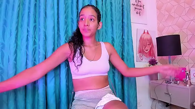 Amber-Sweett online show from December 4, 2025, 8:17 pm