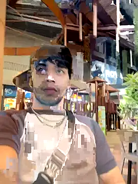 Snapshot of enzo_vittale03_ chatting on September 30, 2025, 10:15 pm enzo vittale03 online show from September 30, 2025, 10:15 pm