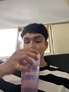 Leo santoro online show from March 5, 2026, 1:51 pm