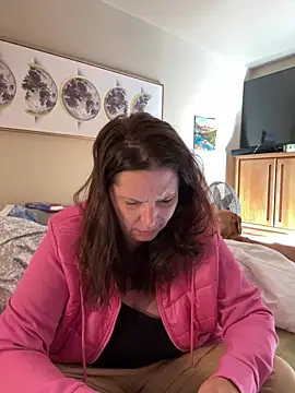 Snapshot of petalsexy chatting on November 6, 2025, 3:46 pm petalsexy online show from November 6, 2025, 3:46 pm