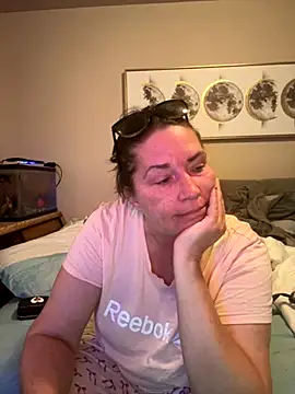 Snapshot of petalsexy chatting on November 10, 2025, 7:02 pm petalsexy online show from November 10, 2025, 7:02 pm