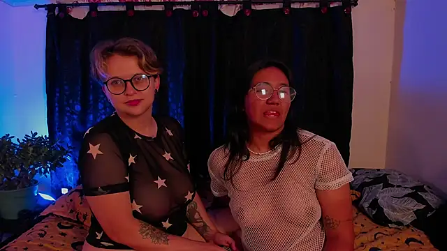 CrazyCakes  online show from September 24, 2025, 2:59 am