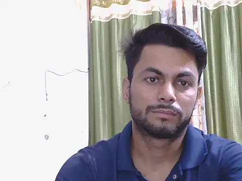 ursdreamperson online show from May 14, 2026, 1:45 am