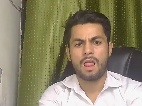 ursdreamperson online show from July 13, 2026, 1:03 pm
