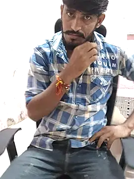 Snapshot of krishjaat43 chatting on September 26, 2025, 7:45 am krishjaat43 online show from September 26, 2025, 7:45 am