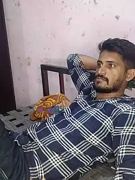 krishjaat43 online show from May 6, 2026, 10:42 am