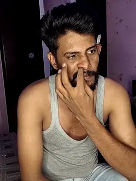 krishjaat43 online show from May 27, 2026, 5:21 pm