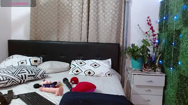 Snapshot of angelly__kate chatting on September 11, 2025, 12:55 am angelly kate online show from September 11, 2025, 12:55 am