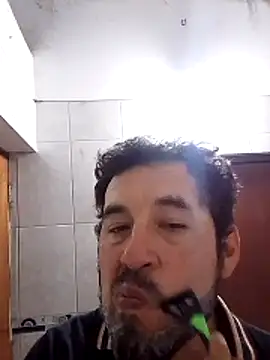 Lujor online show from February 4, 2026, 4:18 am