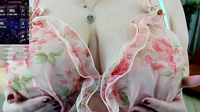 WifeyXRated online show from March 5, 2025, 8:43 am