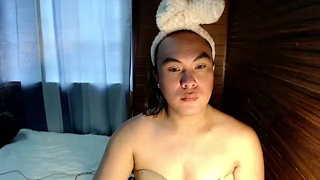 Snapshot of asianayumi chatting on October 10, 2025, 1:26 am asianayumi online show from October 10, 2025, 1:26 am