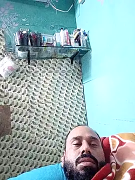 amitkumarkangra online show from November 17, 2025, 8:20 am