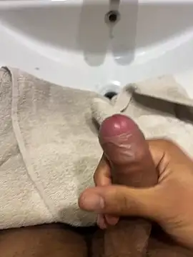 Snapshot of youyou933 chatting on October 26, 2025, 8:20 am youyou933 online show from October 26, 2025, 8:20 am