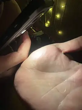 FitNhot sam online show from October 27, 2025, 9:19 pm