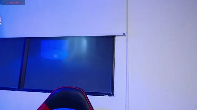 Snapshot of Hell_Girll_ chatting on September 11, 2025, 3:50 am Hell Girll online show from September 11, 2025, 3:50 am