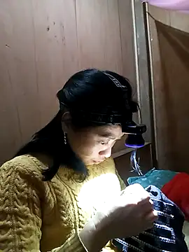 Phuongphuongg online show from December 20, 2025, 12:56 pm