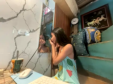 Snapshot of asya_chris chatting on October 1, 2025, 2:06 am asya chris online show from October 1, 2025, 2:06 am