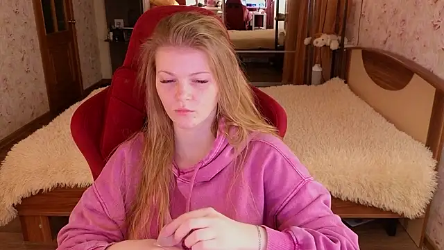 Jenny Skinner20 online show from February 9, 2026, 3:27 pm