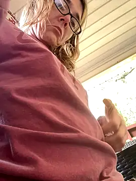 Snapshot of bb_empress chatting on November 7, 2025, 2:06 pm bb empress online show from November 7, 2025, 2:06 pm