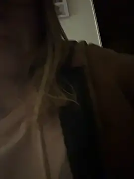 Snapshot of bb_empress chatting on December 1, 2025, 9:47 am bb empress online show from December 1, 2025, 9:47 am