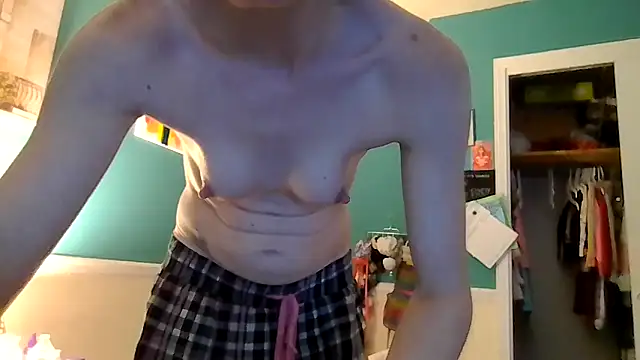 Snapshot of bb_empress chatting on March 5, 2026, 5:20 pm bb empress online show from March 5, 2026, 5:20 pm