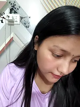 Snapshot of Dipali143143 chatting on April 10, 2026, 11:48 am Dipali143143 online show from April 10, 2026, 11:48 am
