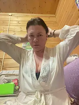 Kiravix online show from March 11, 2026, 7:20 pm