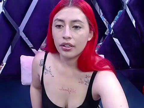 Snapshot of Melody_Klum_ chatting on October 10, 2025, 1:54 pm Melody Klum online show from October 10, 2025, 1:54 pm