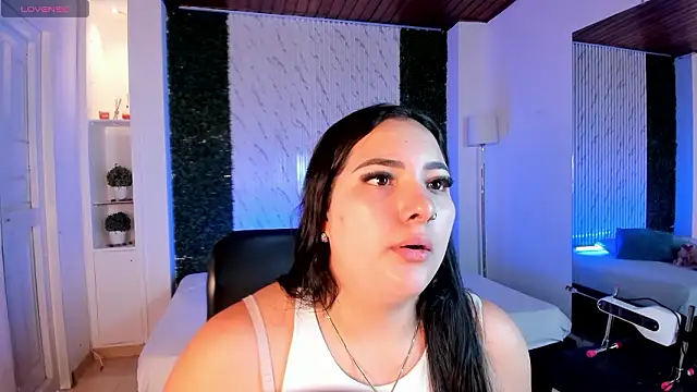 Snapshot of sofiacaramel chatting on January 18, 2026, 12:09 pm sofiacaramel online show from January 18, 2026, 12:09 pm