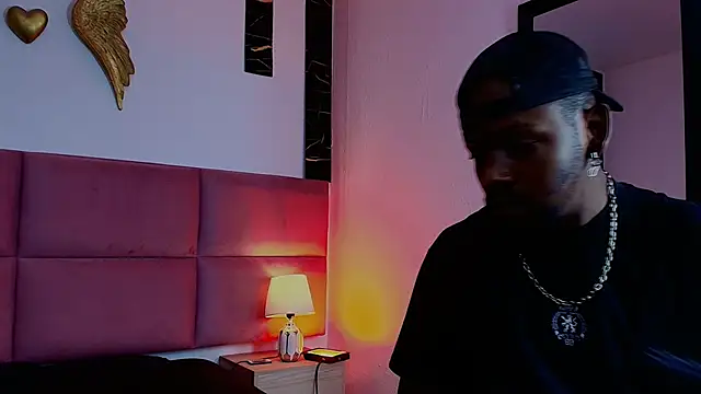 muller asher online show from October 24, 2025, 6:48 pm