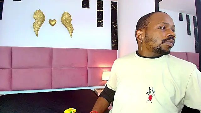 muller asher online show from October 29, 2025, 8:32 pm