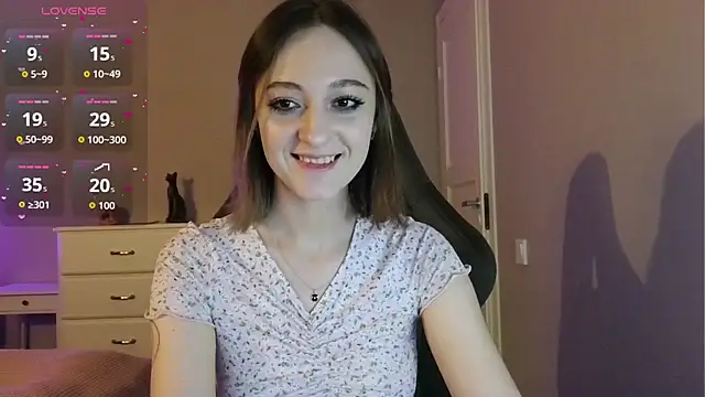 Snapshot of white_liillyy chatting on June 20, 2026, 9:17 pm white liillyy online show from June 20, 2026, 9:17 pm