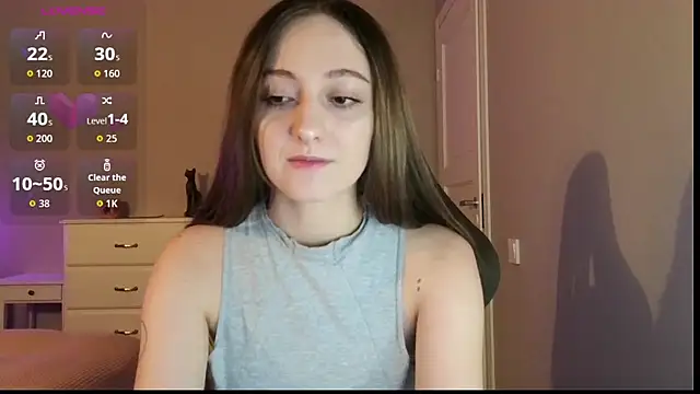 Snapshot of white_liillyy chatting on July 6, 2026, 8:55 pm white liillyy online show from July 6, 2026, 8:55 pm