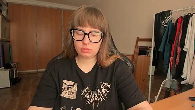 just fucked777 online show from April 5, 2026, 3:36 am